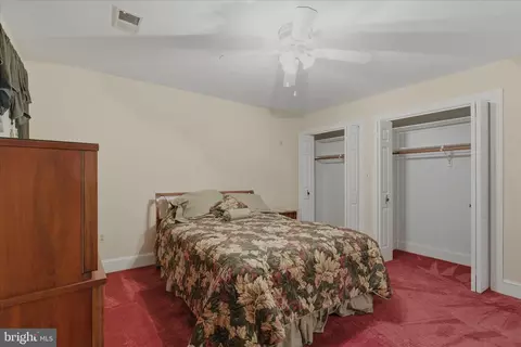 Bedroom - 3901 Lakeside Ct, Dunkirk, MD 20754 photo 8 of 12