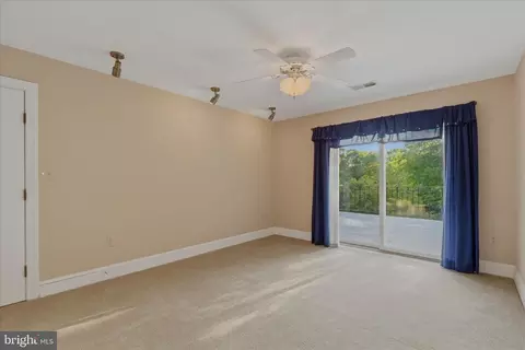 Bedroom - 3901 Lakeside Ct, Dunkirk, MD 20754 photo 11 of 12