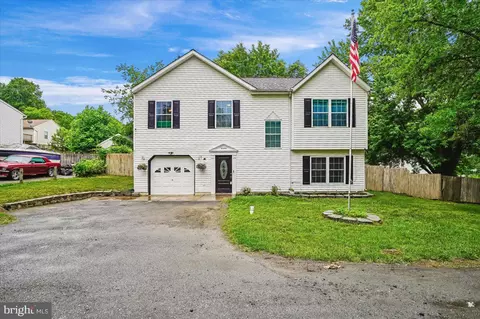 6580 11th St, Chesapeake Beach, MD 20732