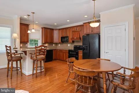 Kitchen - 3740 Larkview Ct, Dunkirk, MD 20754 photo 5 of 6
