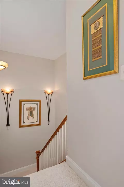 Entry Way - 3740 Larkview Ct, Dunkirk, MD 20754 photo 6 of 12