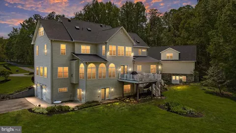Exterior - 3740 Larkview Ct, Dunkirk, MD 20754 photo 2 of 18
