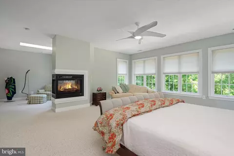 Bedroom - 3740 Larkview Ct, Dunkirk, MD 20754 photo 2 of 14