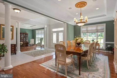 Dining - 3740 Larkview Ct, Dunkirk, MD 20754 photo 2 of 4