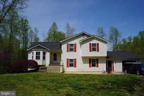 420 Park Ter #3, Prince Frederick, MD 20678
