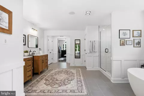 Entry Way - 3820 Leafcrest Ct, Dunkirk, MD 20754 photo 13 of 16