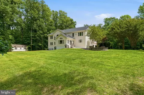 Exterior - 3820 Leafcrest Ct, Dunkirk, MD 20754 photo 6 of 15