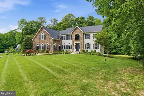 Exterior - 3820 Leafcrest Ct, Dunkirk, MD 20754 photo 12 of 15