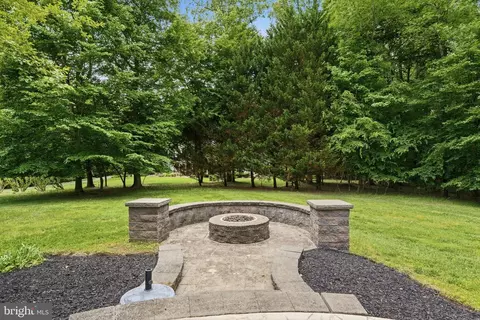 Exterior - 3820 Leafcrest Ct, Dunkirk, MD 20754 photo 4 of 15
