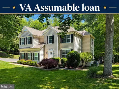 445 Cross Creek Dr, Huntingtown, MD 20639
