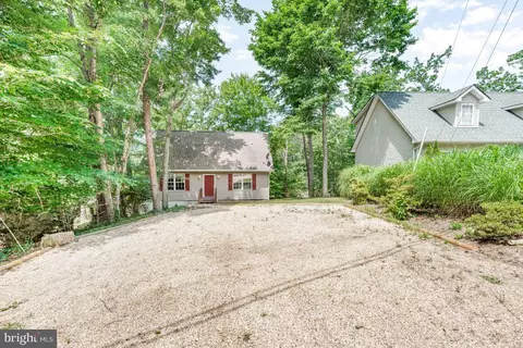 11639 Sidewinder Ln, Lusby, MD 20657