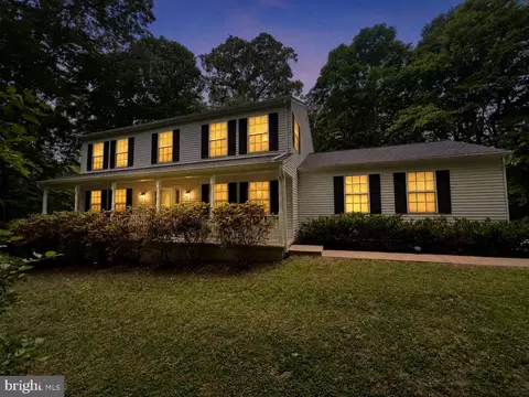 8200 Sycamore Cir, Owings, MD 20736
