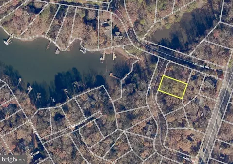 12810 Raine Rd, Lusby, MD 20657
