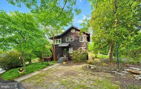 2342 Acacia Rd, Port Republic, MD 20676