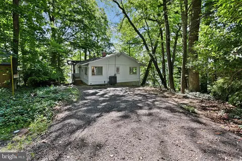 1171 El Paso Ct, Lusby, MD 20657