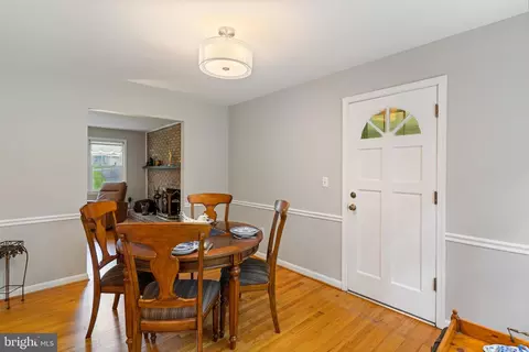 Entry Way - 11219 Lakeview Dr, Dunkirk, MD 20754 photo 4 of 4