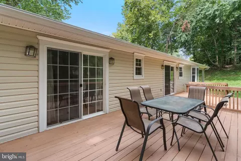 Exterior - 11219 Lakeview Dr, Dunkirk, MD 20754 photo 15 of 16
