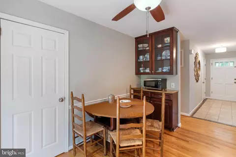 Dining - 11219 Lakeview Dr, Dunkirk, MD 20754 photo 6 of 7