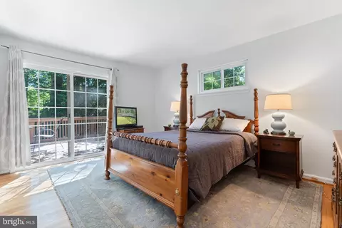 Bedroom - 11219 Lakeview Dr, Dunkirk, MD 20754 photo 1 of 13