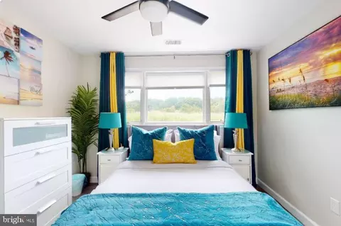 Bedroom - 5237 Breezy Point Rd, Chesapeake Beach, MD 20732 photo 2 of 7