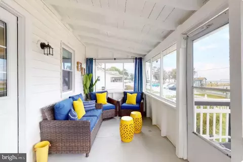 Exterior - 5237 Breezy Point Rd, Chesapeake Beach, MD 20732 photo 5 of 11