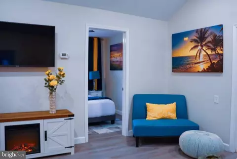 Bedroom - 5237 Breezy Point Rd, Chesapeake Beach, MD 20732 photo 1 of 7