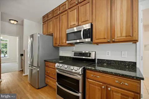 Kitchen - 12033 Steven Ln, Dunkirk, MD 20754 photo 3 of 11