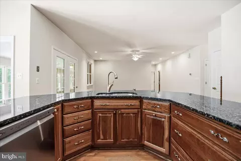 Kitchen - 12033 Steven Ln, Dunkirk, MD 20754 photo 7 of 11
