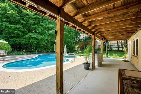 Exterior - 12033 Steven Ln, Dunkirk, MD 20754 photo 18 of 31