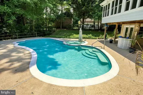 Exterior - 12033 Steven Ln, Dunkirk, MD 20754 photo 19 of 31