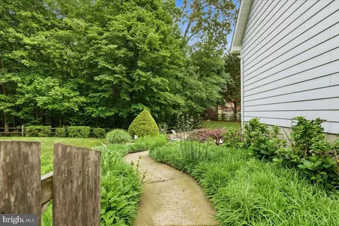 Exterior - 12033 Steven Ln, Dunkirk, MD 20754 photo 10 of 13