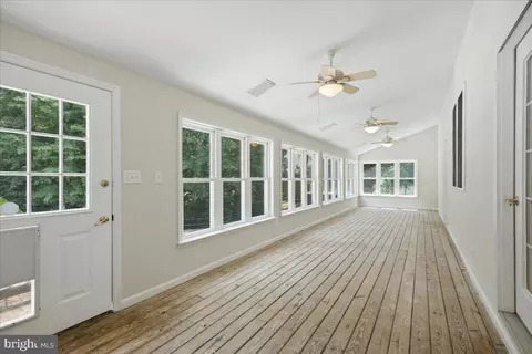 Entry Way - 12033 Steven Ln, Dunkirk, MD 20754 photo 4 of 10