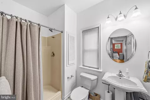 Bath - 13536 Osprey Ln, Solomons, MD 20688 photo 1 of 4