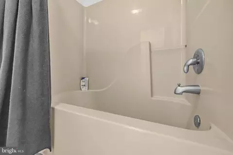 Bath - 13536 Osprey Ln, Solomons, MD 20688 photo 4 of 4