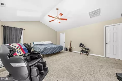 Bedroom - 13536 Osprey Ln, Solomons, MD 20688 photo 3 of 12