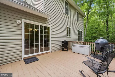Exterior - 548 Windmill Dr, Saint Leonard, MD 20685 photo 5 of 9