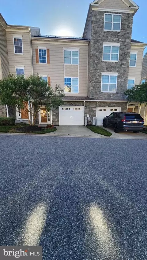 3610 Glouster Dr, North Beach, MD 20714