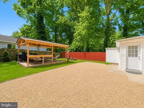 Exterior - 6122 6th St, Chesapeake Beach, MD 20732 photo 9 of 11