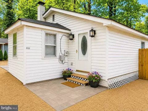 Exterior - 6122 6th St, Chesapeake Beach, MD 20732 photo 11 of 11