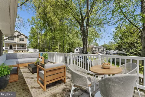 Exterior - 3719 3rd St, North Beach, MD 20714 photo 6 of 12