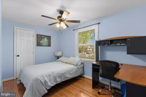 Bedroom - 3719 3rd St, North Beach, MD 20714 photo 2 of 2