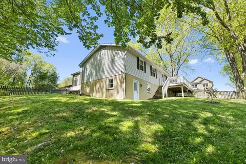 Exterior - 3719 3rd St, North Beach, MD 20714 photo 10 of 12