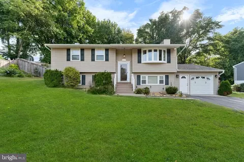 9217 Easy St, Owings, MD 20736