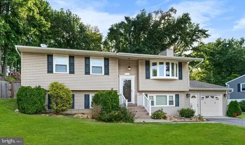 9217 Easy St, Owings, MD 20736