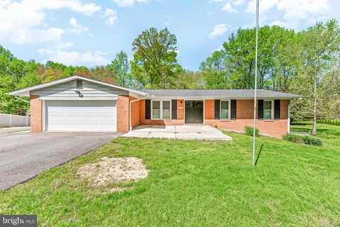 11220 Country Rd, Dunkirk, MD 20754