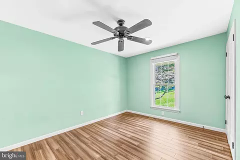 Bedroom - 11220 Country Rd, Dunkirk, MD 20754 photo 2 of 3