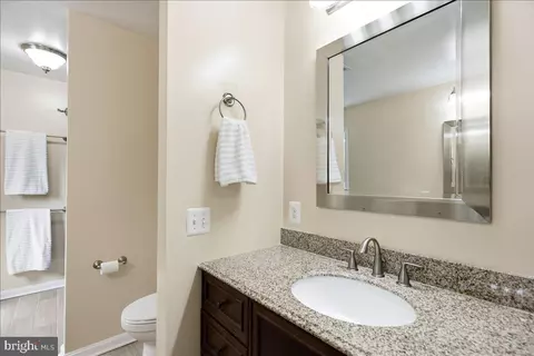 Bath - 3955 Breezy Point Rd, Chesapeake Beach, MD 20732 photo 3 of 3