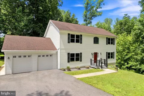 3955 Breezy Point Rd, Chesapeake Beach, MD 20732