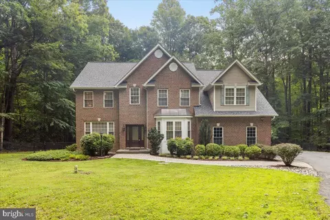 1830 Fenwicke Ct, Huntingtown, MD 20639