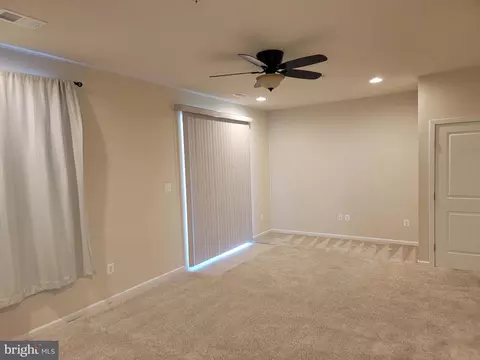 Living - 210 Oyster Bay Pl #C2, Solomons, MD 20688 photo 6 of 7
